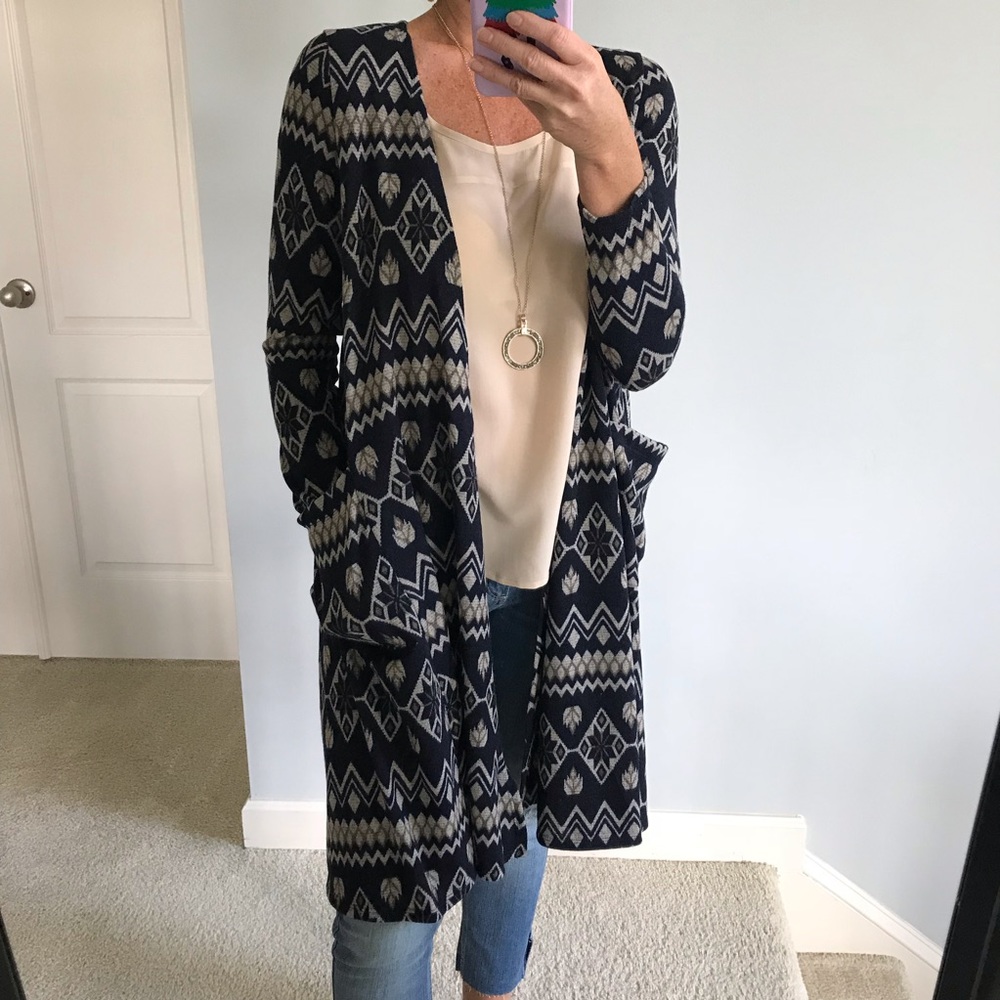 Navy & Taupe Aztec Print Cardigan - Picture 3 of 6